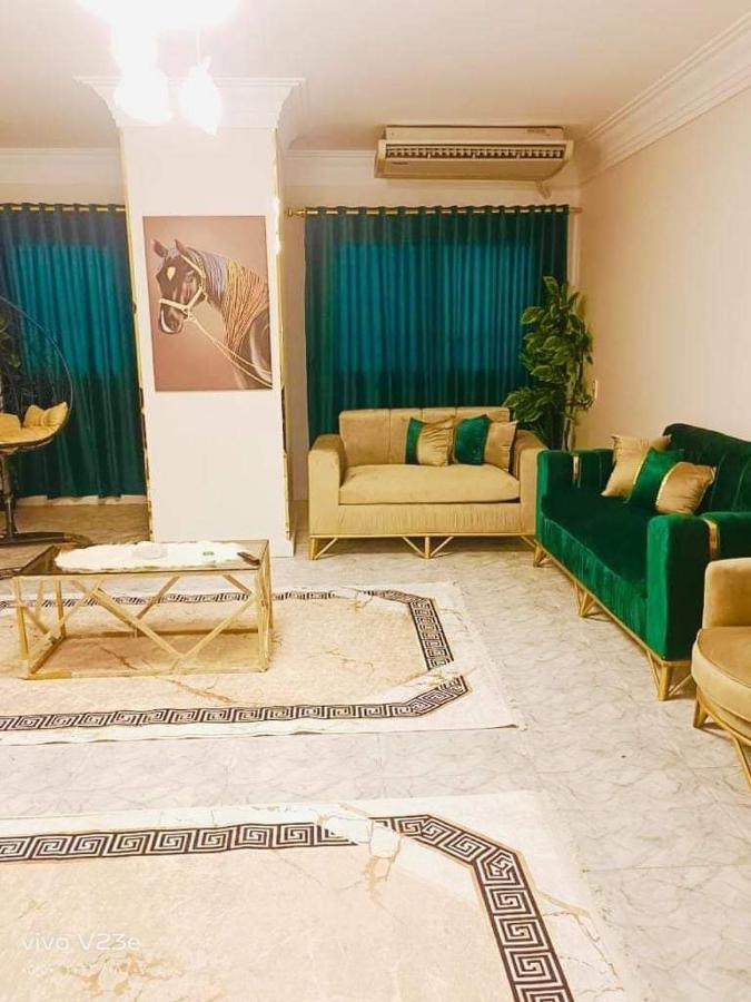 Apartment مكرم عبيد *